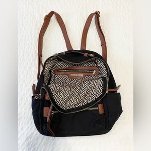 Black bagpack by Antik Kraft